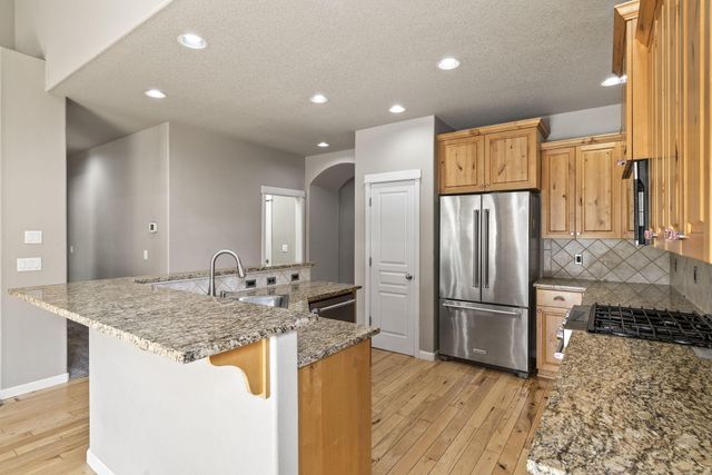 537 NW 28th Street, Redmond, OR 97756