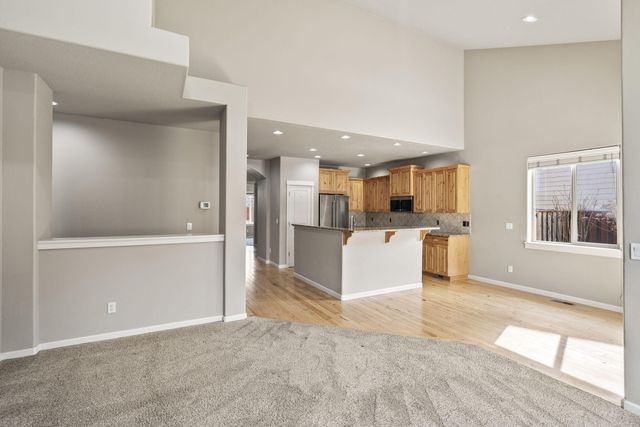 537 NW 28th Street, Redmond, OR 97756