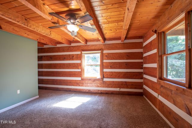 18409 Lavender Lane, Bristol, VA 24202