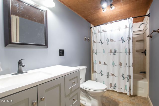18409 Lavender Lane, Bristol, VA 24202
