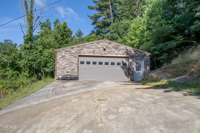 18409 Lavender Lane, Bristol, VA 24202