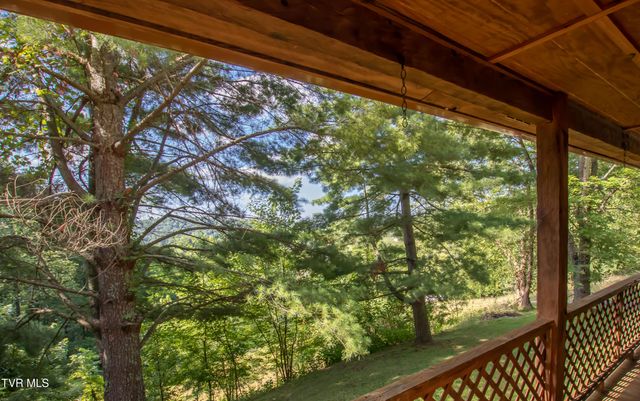 18409 Lavender Lane, Bristol, VA 24202