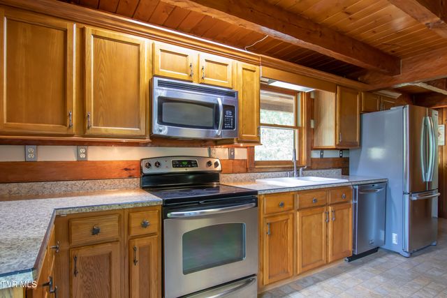 18409 Lavender Lane, Bristol, VA 24202