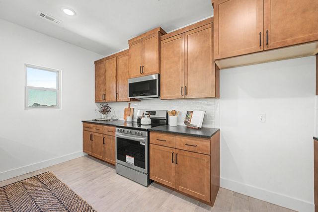 5268 S Logan Drive, Battlefield, MO 65619