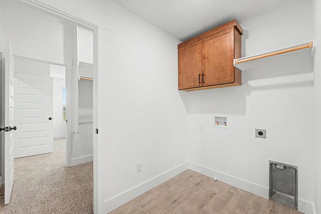 5268 S Logan Drive, Battlefield, MO 65619