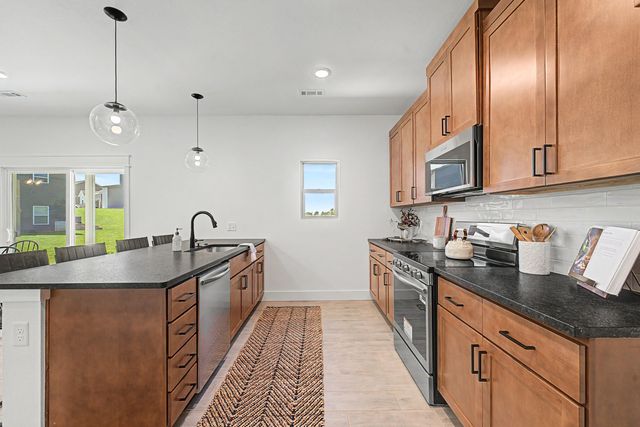 5268 S Logan Drive, Battlefield, MO 65619