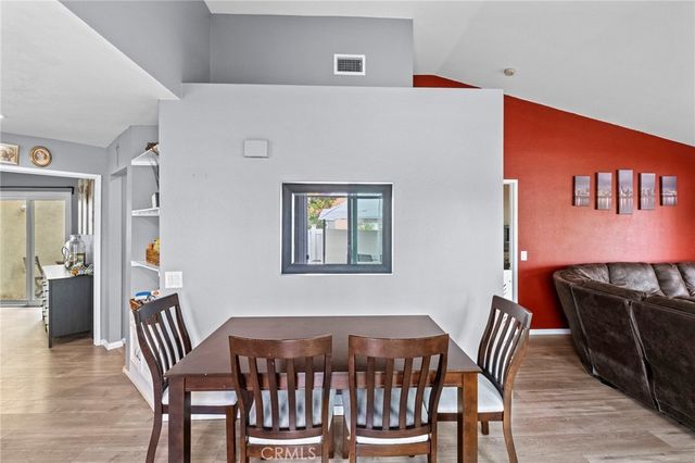 23733 Via Olivia, Murrieta, CA 92562