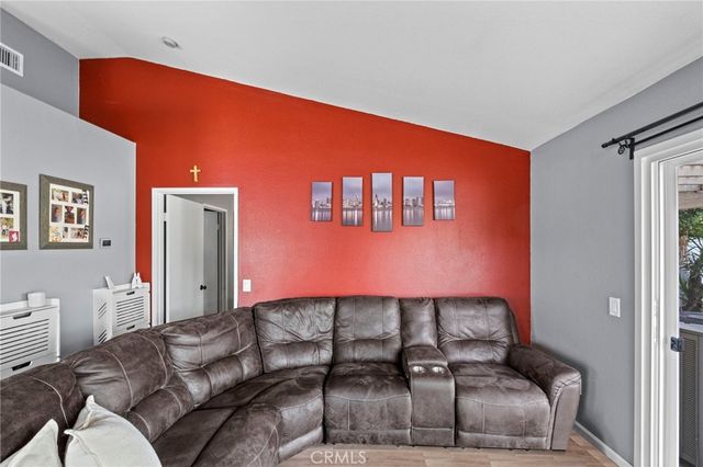 23733 Via Olivia, Murrieta, CA 92562