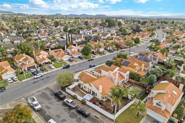 23733 Via Olivia, Murrieta, CA 92562