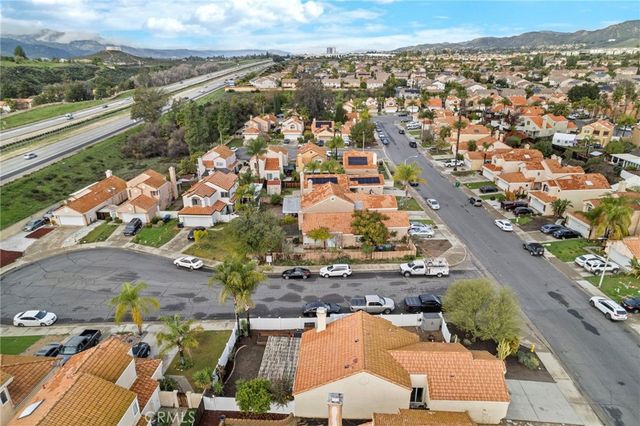 23733 Via Olivia, Murrieta, CA 92562