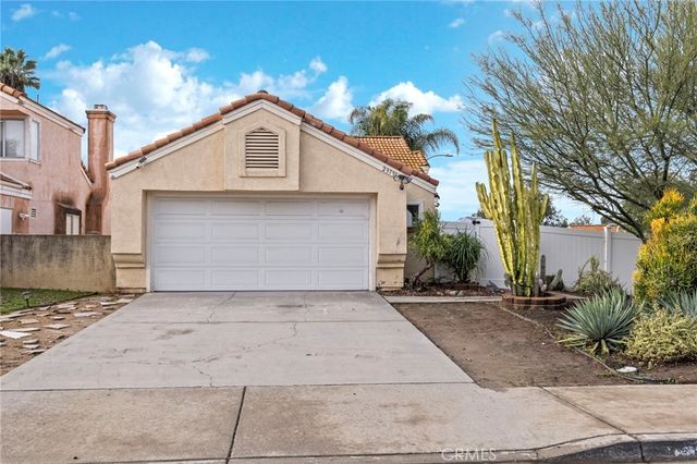 23733 Via Olivia, Murrieta, CA 92562