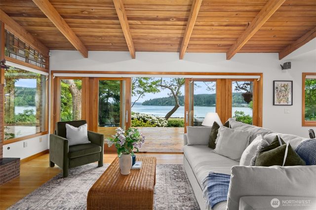 112 Merridith Street, Port Ludlow, WA 98365