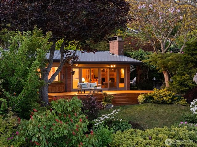 112 Merridith Street, Port Ludlow, WA 98365