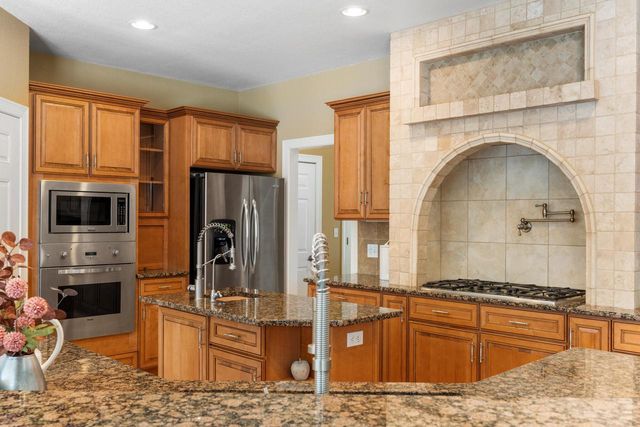 N97W14613 Rimrock ROAD, Germantown, WI 53022