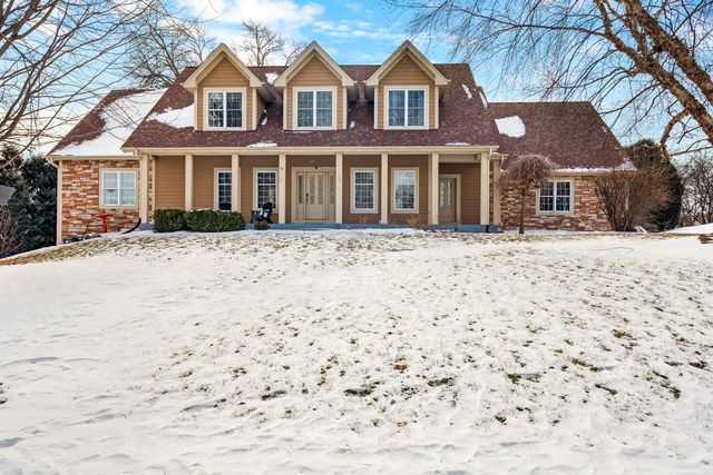 N97W14613 Rimrock ROAD, Germantown, WI 53022