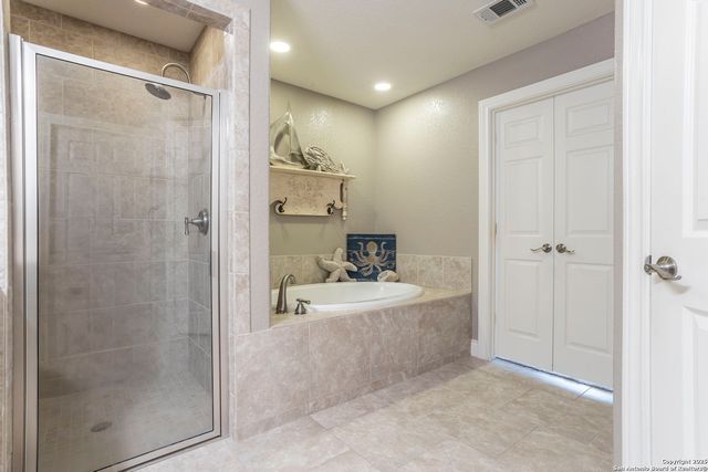 26441 White Eagle, San Antonio, TX 78260