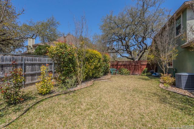 26441 White Eagle, San Antonio, TX 78260