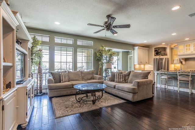 26441 White Eagle, San Antonio, TX 78260