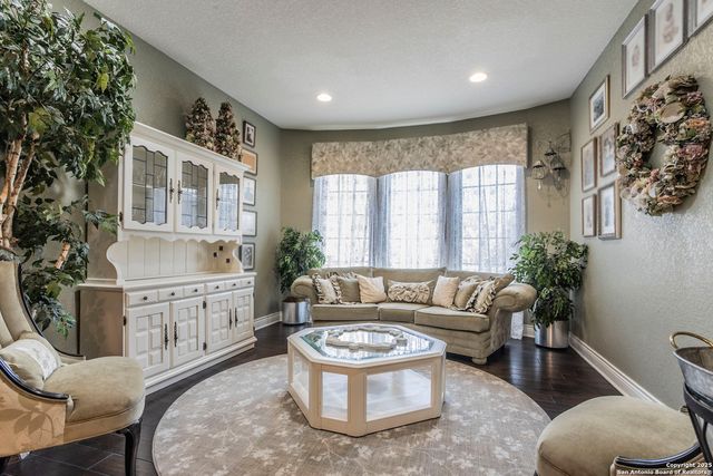 26441 White Eagle, San Antonio, TX 78260