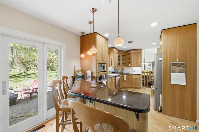 15 Shoddy Mill Road, Glastonbury, CT 06033