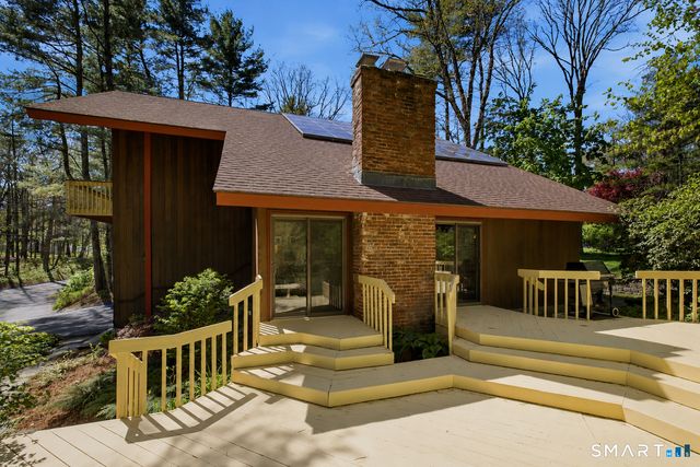 15 Shoddy Mill Road, Glastonbury, CT 06033