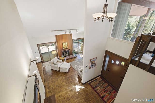 15 Shoddy Mill Road, Glastonbury, CT 06033