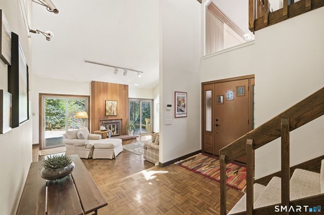 15 Shoddy Mill Road, Glastonbury, CT 06033