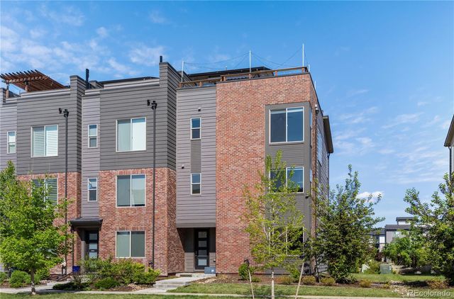 2522 N Moline Street, Aurora, CO 80010