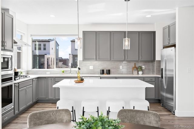 2522 N Moline Street, Aurora, CO 80010