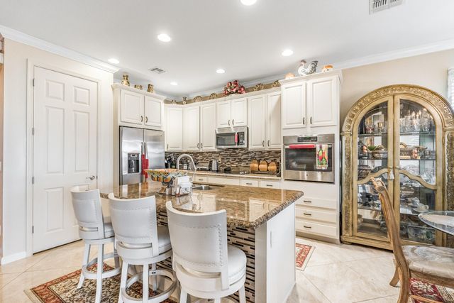 11320 SW Lake Park Dr, Port St. Lucie, Port St Lucie, FL 34987