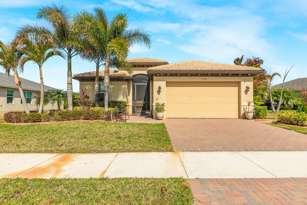 11320 SW Lake Park Dr, Port St. Lucie, Port St Lucie, FL 34987