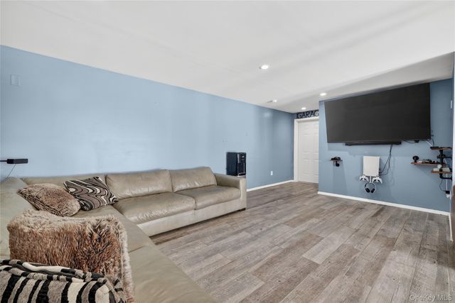 2066 Route 6, Middletown, NY 10940