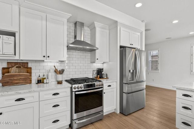 2648 Fallen Leaf Court, Simi Valley, CA 93063