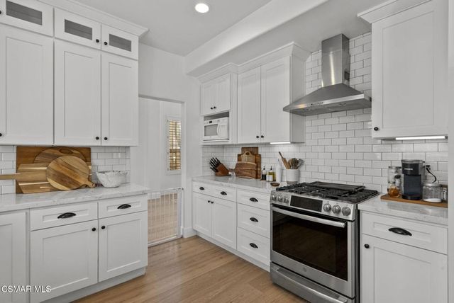 2648 Fallen Leaf Court, Simi Valley, CA 93063