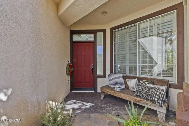 2648 Fallen Leaf Court, Simi Valley, CA 93063