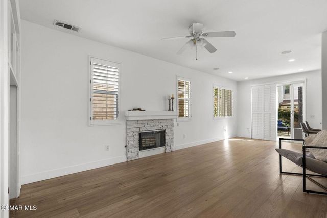 2648 Fallen Leaf Court, Simi Valley, CA 93063