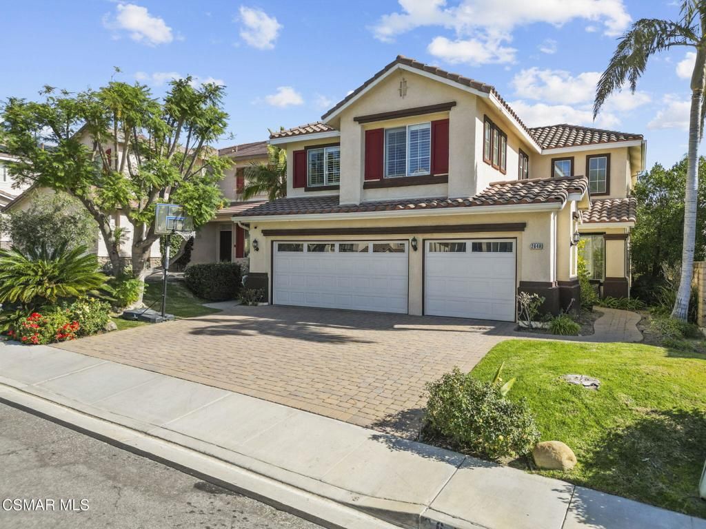 2648 Fallen Leaf Court, Simi Valley, CA 93063