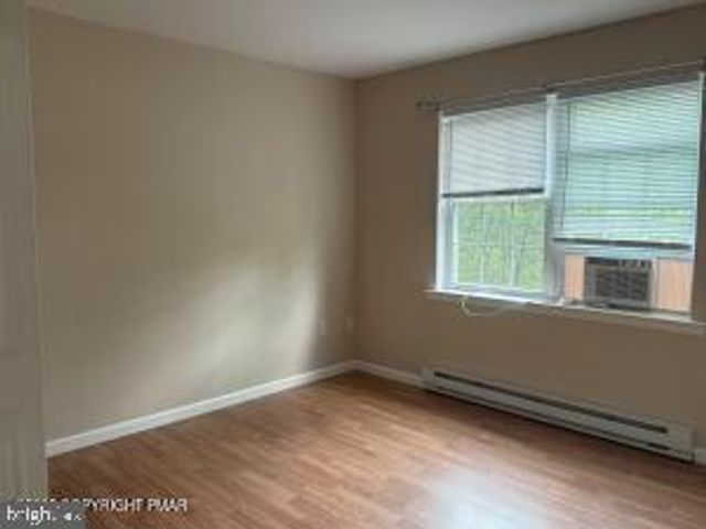 4186 DEVON DR, Tobyhanna, PA 18466