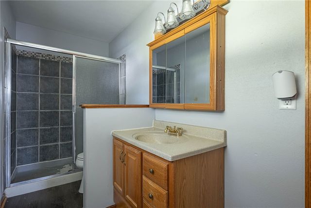 833 Lea Castle Place, Miamisburg, OH 45342