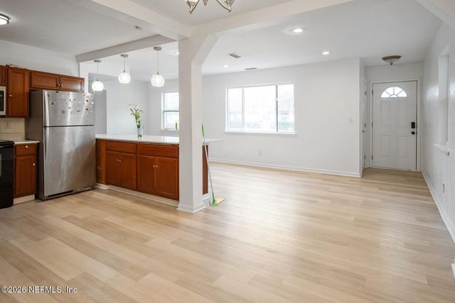 6728 EAST Road, Jacksonville, FL 32216