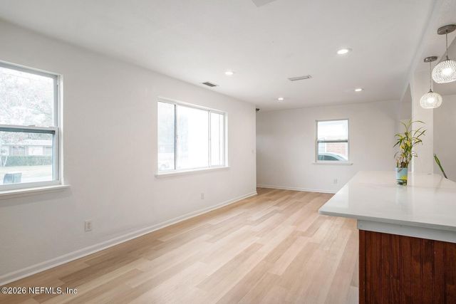 6728 EAST Road, Jacksonville, FL 32216