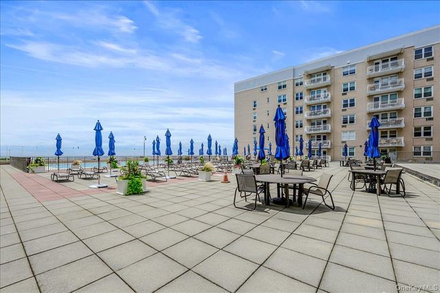 522 Shore Road 2V V, Long Beach, NY 11561