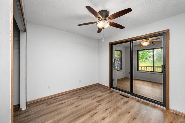 8654 134th Street W, Apple Valley, MN 55124