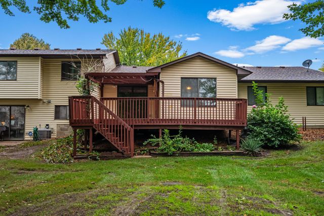 8654 134th Street W, Apple Valley, MN 55124