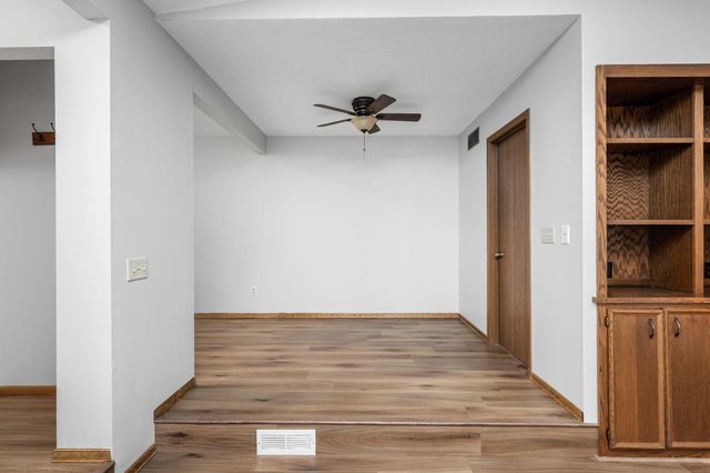 8654 134th Street W, Apple Valley, MN 55124