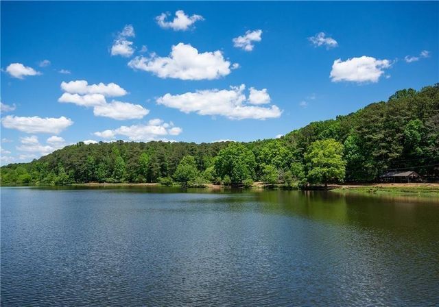 4304 Berkford NE Circle, Brookhaven, GA 30319