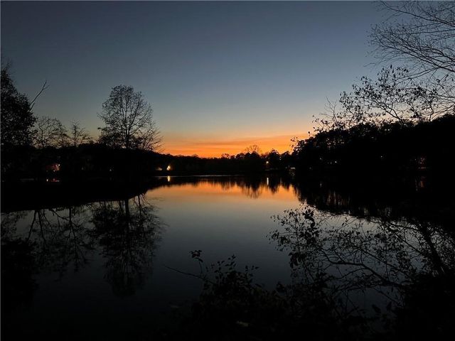 4304 Berkford NE Circle, Brookhaven, GA 30319