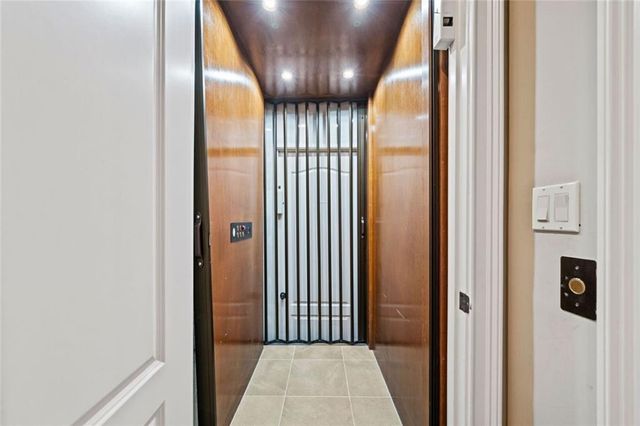 4304 Berkford NE Circle, Brookhaven, GA 30319