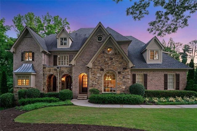 4304 Berkford NE Circle, Brookhaven, GA 30319