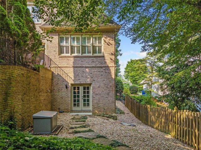 4304 Berkford NE Circle, Brookhaven, GA 30319